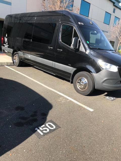 SFEliteLimo's tweet image. Elevate your employee commuting experience with Elite Limousine's dependable shuttle service. Enjoy secure, efficient, and comfortable transportation. Schedule your rides today!

#EmployeeShuttle #EfficientCommute #ReliableTransportation