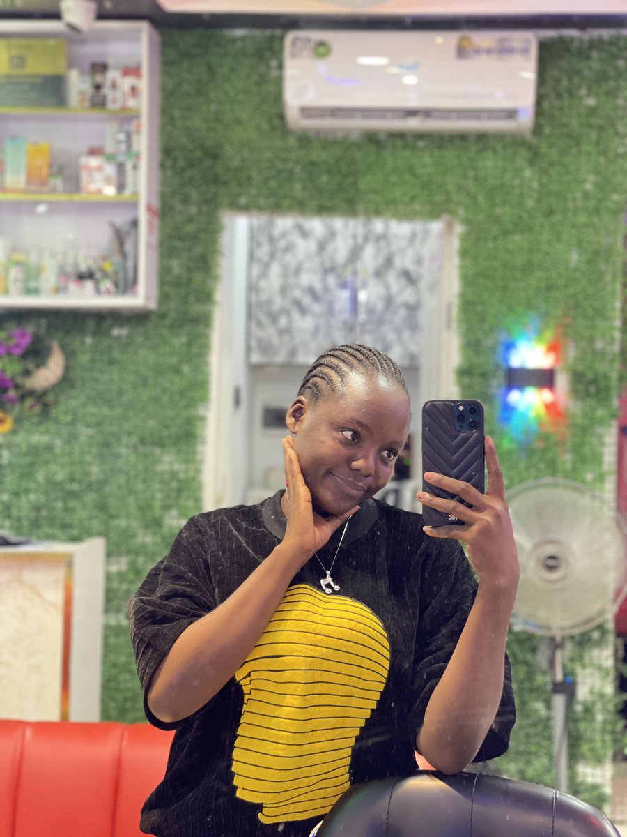 LateefahKenny's tweet photo. Understanding girlfriend don do hair 
To the glory of God and to the shame of the devil I don do hair https://t.co/L2Pl1ecIw4