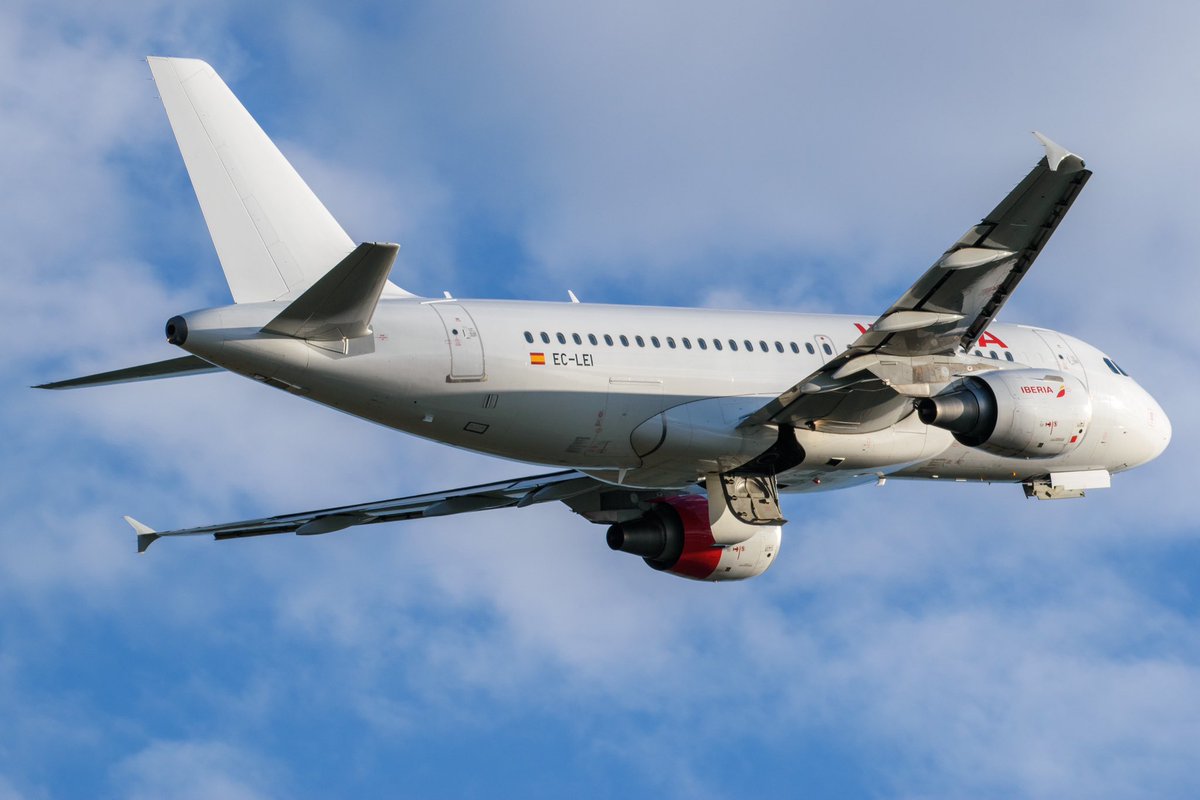 PagotLouis's tweet photo. EC-LEI
@Iberia_fr https://t.co/d3iKdPD2H1