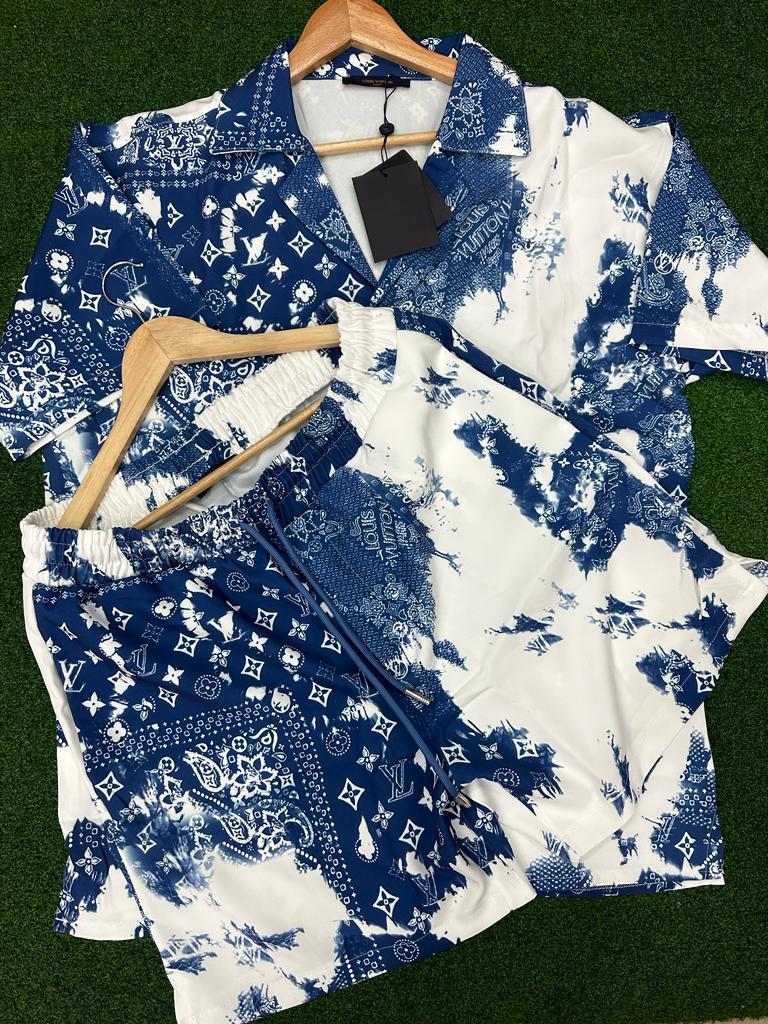 DesignerPlugZA's tweet image. Louis Vuitton 2 piece set, AMIRI 2 piece set and casablanca 2 piece set available now @DesignerPlugZA

Delivery takes 3 days nationwide
Cash on delivery Around Sandton

Send me a message on WhatsApp to make and order there's a number on my bio