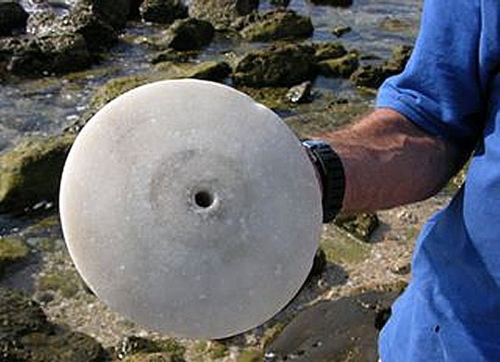 daddio_sam's tweet photo. A rare 2,500-year-old marble disc, designed to protect ancient ships and ward off the evil eye discovered near Palmachim Beach…… 😎 https://t.co/xpLQU6udaQ