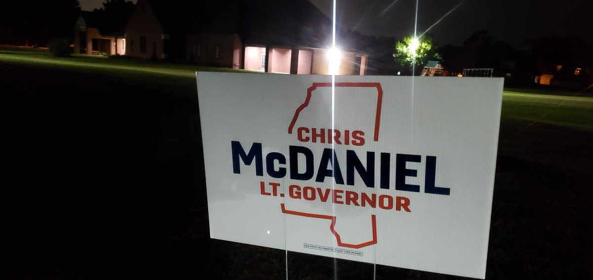 hardycase1's tweet photo. #TeamMcDaniel https://t.co/I0wB5BpYsZ