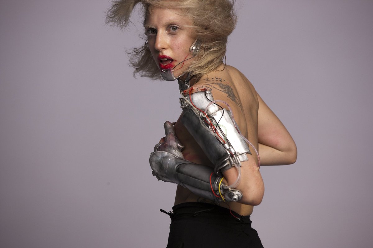 HausOfBitchs's tweet photo. lady gaga is the future https://t.co/aEahAJfvsm