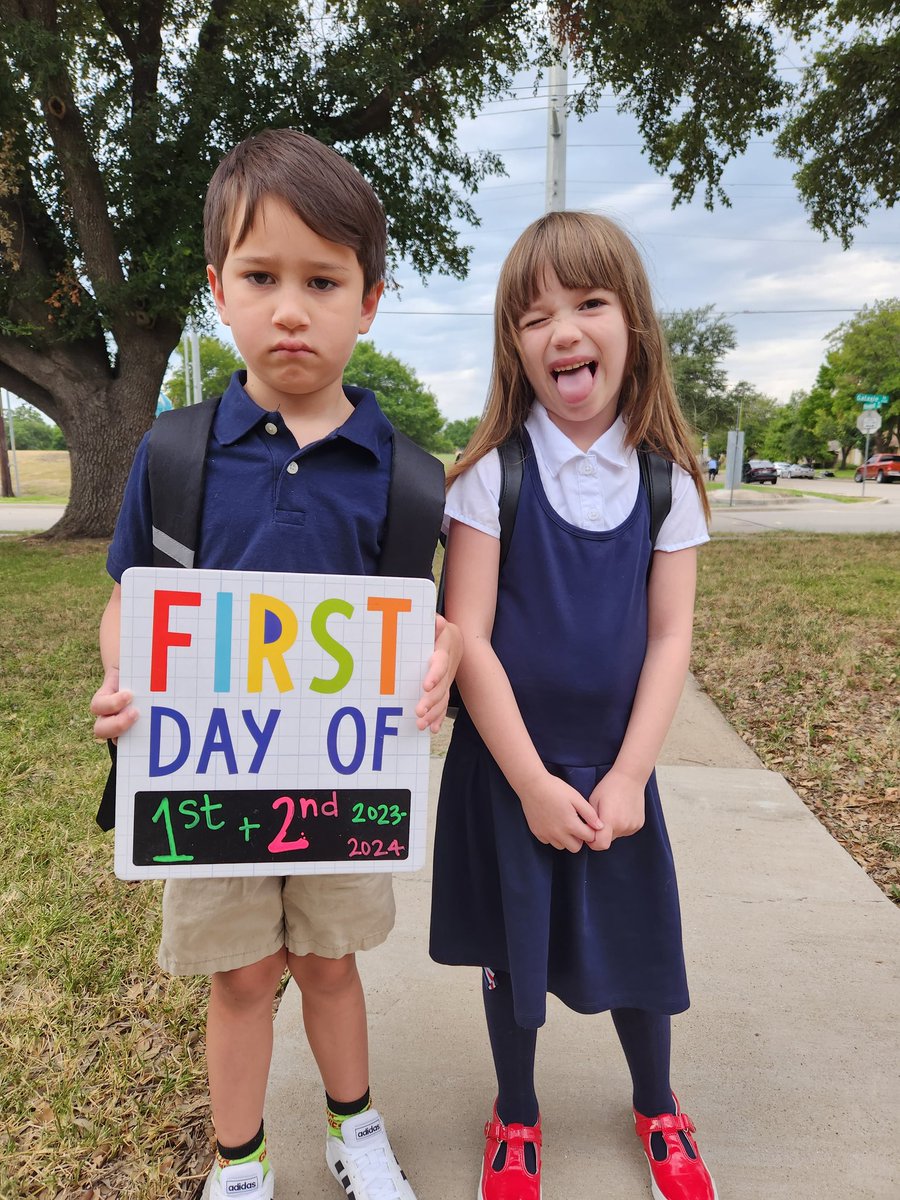 BeckhamReads's tweet photo. We have different opinions about today and that's okay. #rangersleadtheway #garlandisd1stday #be present @Hickman_Rangers https://t.co/I9Zbe9e9Cs