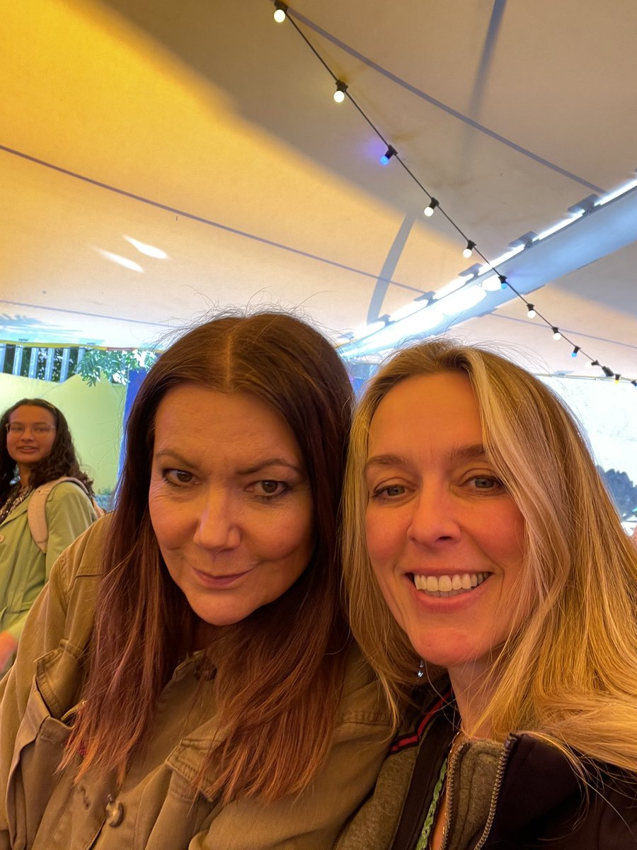 Cat972's tweet photo. @fionaallentweet absolutely loved your gig!! Really funny and relatable!!! So chuffed managed to get tickets!! https://t.co/yARiQ5ADiO