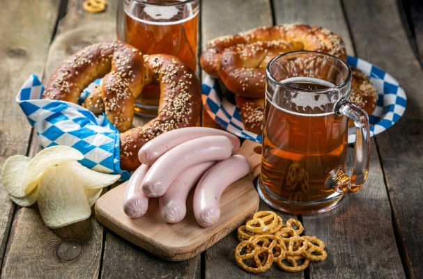 RudiGourmand's tweet photo. "Germany’s exports to the United States are diverse including categories such as automobiles, pharmaceuticals, chemicals, and of course, food and beverage."
https://t.co/qBZaFVBvYi
#germany #import #export #rudicoder #priornotify https://t.co/DaXfLPWCTQ