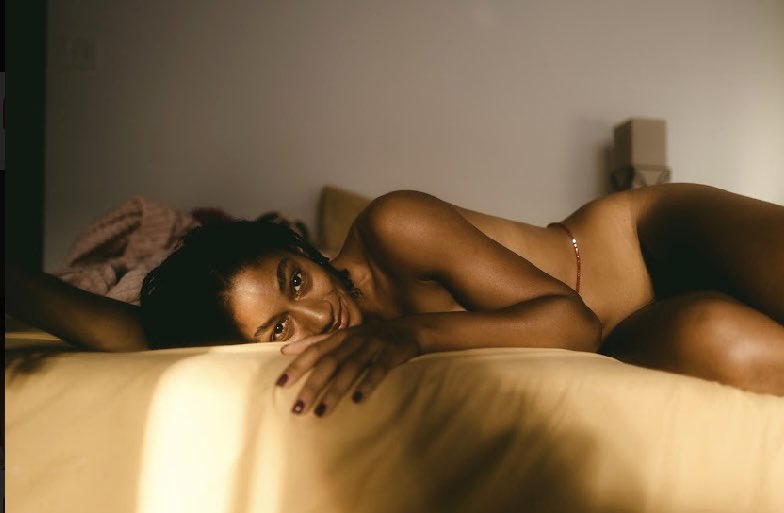 ravensnest_'s tweet photo. Sleeping Beauty π
Model: @ravensnestmodel
Photographer: @the_film_god
#heystranger #model #photographer #fashion #reallife #reallifestory #sleepingbeauty #ravenrichards #lounge #naturalbeauty #naturalhair #1016lofts #film #movie #moviecharacter #actress #philly #miami #la #ny https://t.co/IKqymTy9on