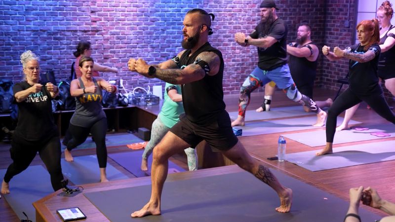 DDPYoga's tweet photo. ๐จNew Workout Alert!๐จ
Back For More w/ @adethedrummer is a 55 minute Intermediate/Advanced (Orange Diamond) with great variety of strength and balance-building!
LIVE @ 6PM EST ๐๐ฅ
https://t.co/B5OzaLaxcn
#DDPYworks #DDPYoga #DDPYApp #DDPY #Balance #Strength #DoSomething https://t.co/ybqrRTpkqO