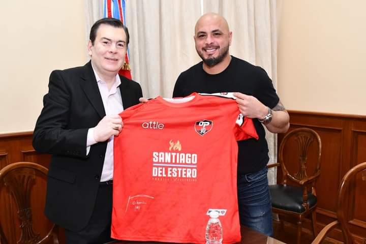 Carlos A. Dapello tweet media