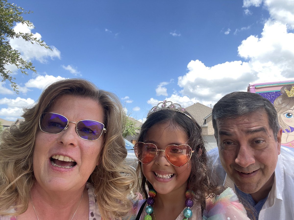 Lisa C Huff tweet media