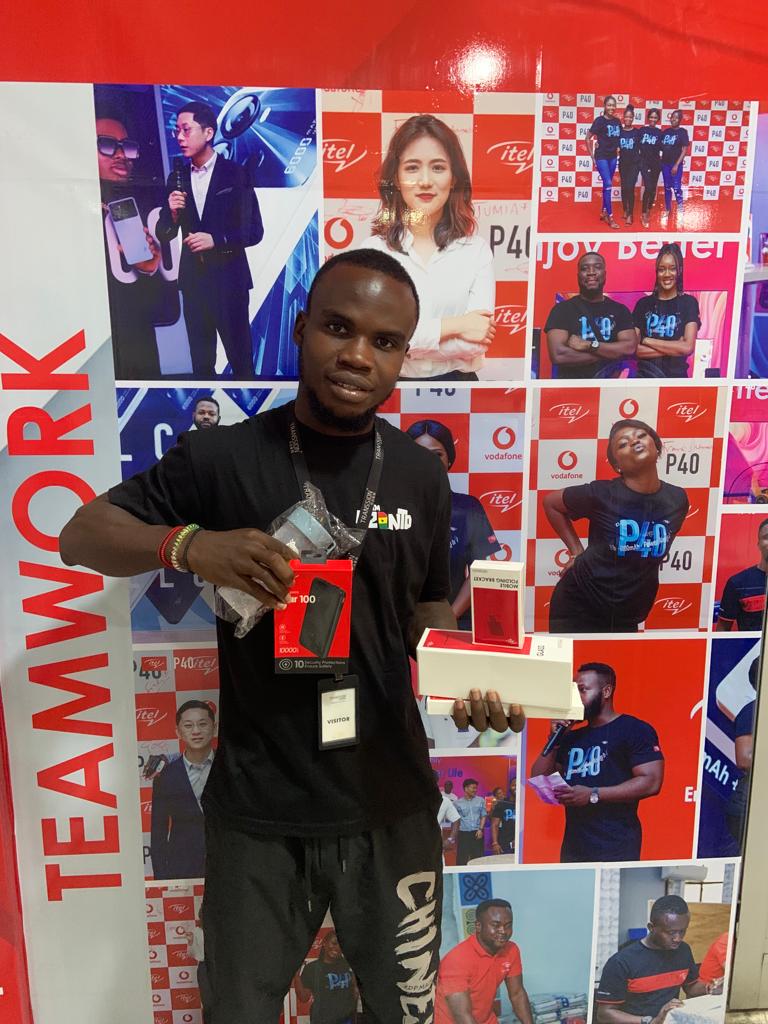 itelghana's tweet photo. oin in the excitement as itel fans are rewarded with fantastic prizes in the #P40PowerUpChallenge. Stay involved and participate to seize these thrilling chances and make sure you don't miss out on incredible surprises! 🤩🥰

#itelp40
#1charge3days
#poweralwayson https://t.co/kF8OK5MggL