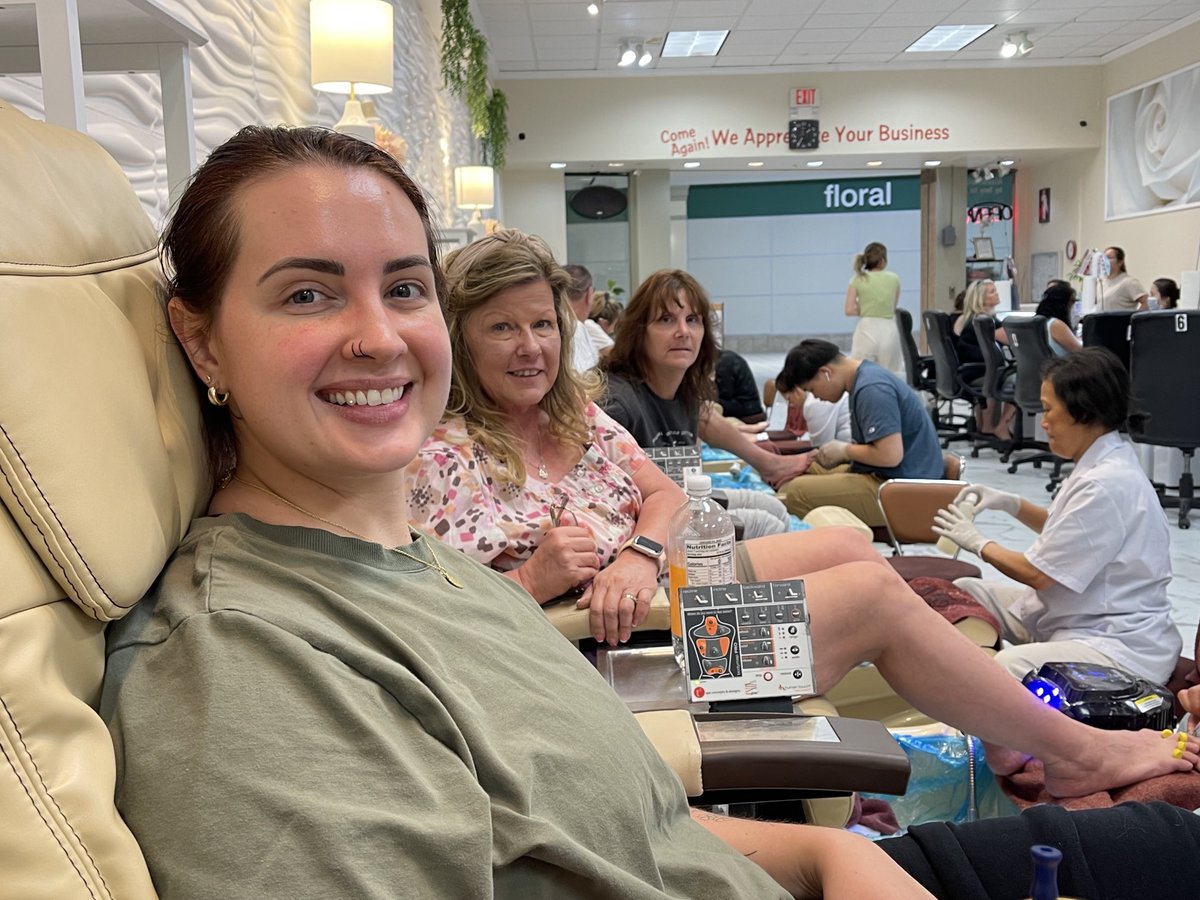 Lisa C Huff tweet media