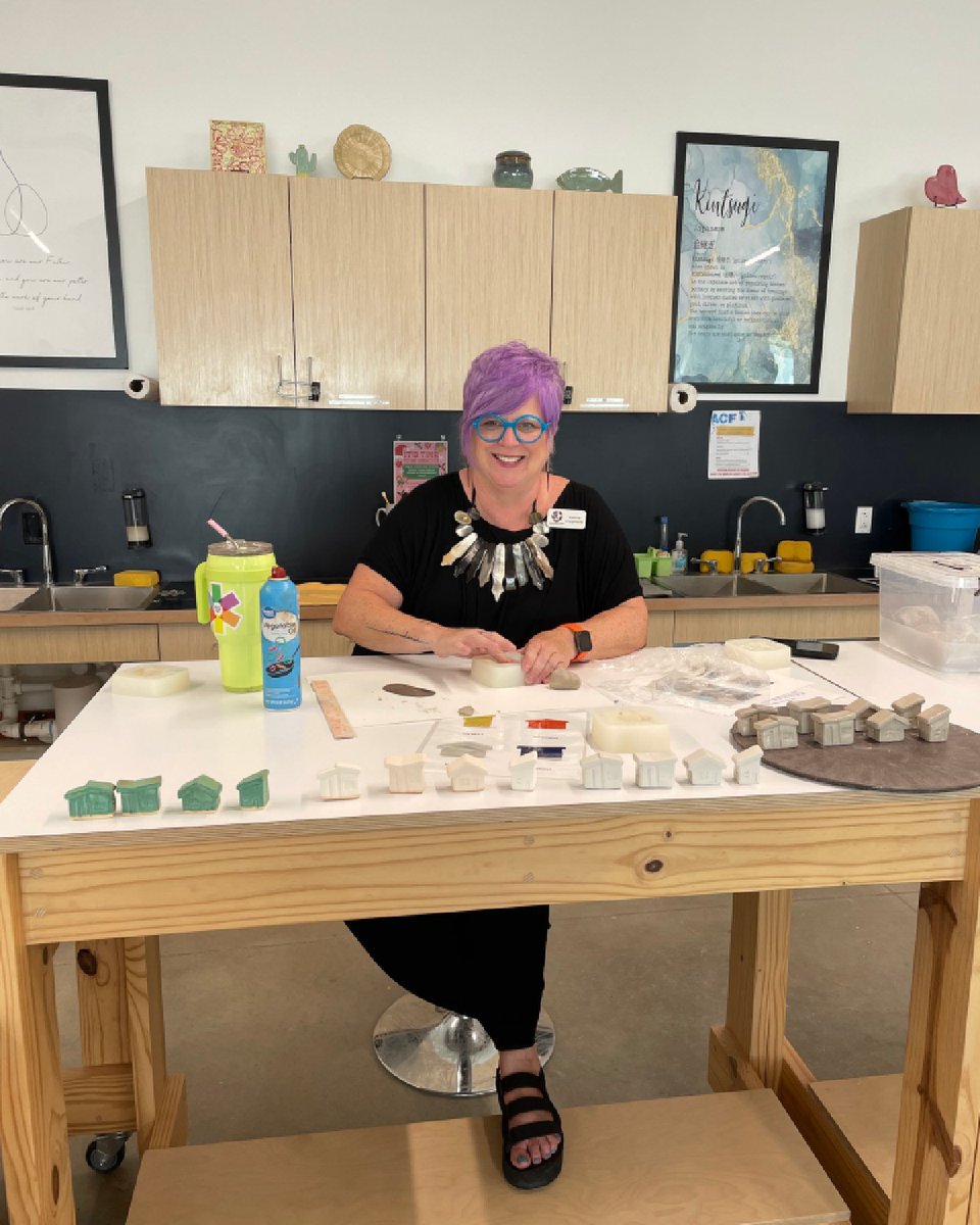 ForcepointSec's tweet photo. Team Forcepoint Austin came together to build tiny clay homes for an upcoming Art Show supporting Community First! village.
Community Works gives opportunities to people who have experienced homelessness to earn an income. Learn more: https://t.co/5hAQY1WZ71
#ForcepointImpact https://t.co/NheXbaaJCY
