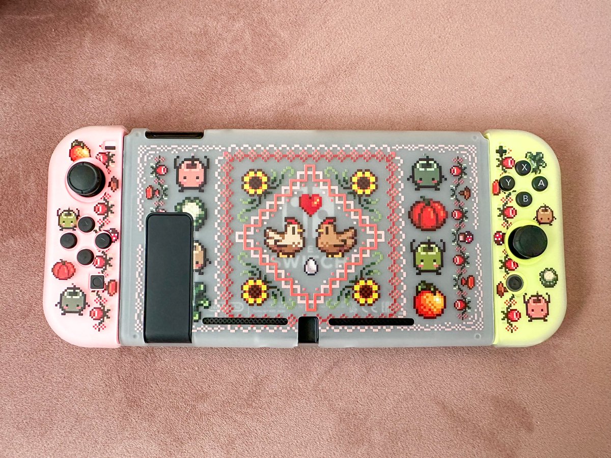 LOOK AT MY NEW STARDEW VALLEY SWITCH CASE WEEEE 🥹