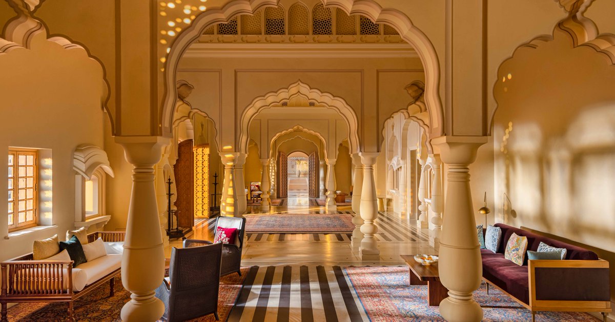 andbeyondtravel's tweet photo. Nestled in the Aravalli hills near Jaipur lies Amanbagh, a place guaranteed to make you feel like royalty

📷: @Amanresorts
🌏: Rajasthan, India

#seewhatliesbeyond #andbeyondtravel #travelinspiration #traveldeeper #safari #india #explore #luxurytravel #travelindia #amanbagh https://t.co/nQMyoPHTjq