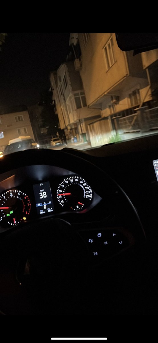 Araç var yeri olan dm gelsin sert aktifim gençler dm #bursagay #görükle #bursaaktifgay #bursaap #bursapasif #bursapasifgay