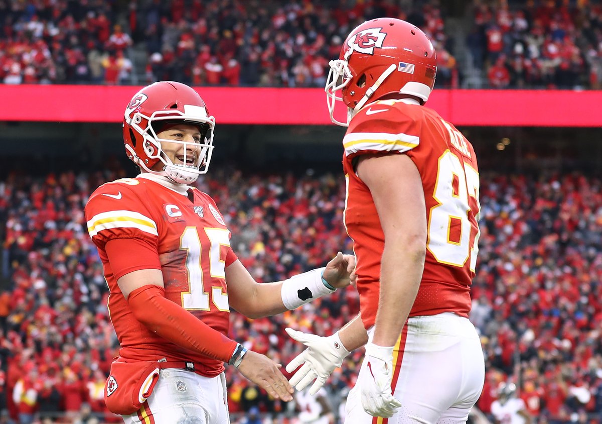 bet365_us's tweet image. #NFL100 Top 10 players of 2023:

1. Patrick Mahomes #ChiefsKingdom
2. Justin Jefferson #SKOL
3. Jalen Hurts #FlyEaglesFly
4. Nick Bosa #49ers
5. Travis Kelce #ChiefsKingdom
6. Joe Burrow #RuleTheJungle
7. Tyreek Hill #FinsUp
8. Josh Allen #BillsMafia
9. Micah Parsons