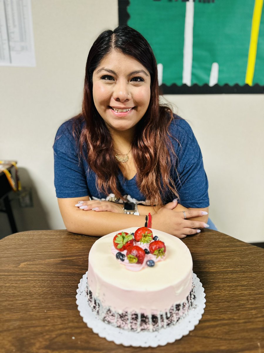 Mrs. Villatoro tweet media