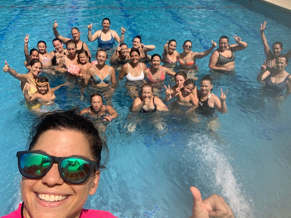 Pozuelo's tweet photo. Tras el éxito de la sesión matinal de Aguagym de esta mañana, solo nos queda repetir y TENDREMOS OTRA EL JUEVES A LAS 12:30! 💦💦

Gracias a la Monitora María Jesús y a todas las participantes el jueves REPETIMOS a ver si se animan mas baile + deporte + agua = salud &amp; diversión🤗 https://t.co/dpky77Cpdo