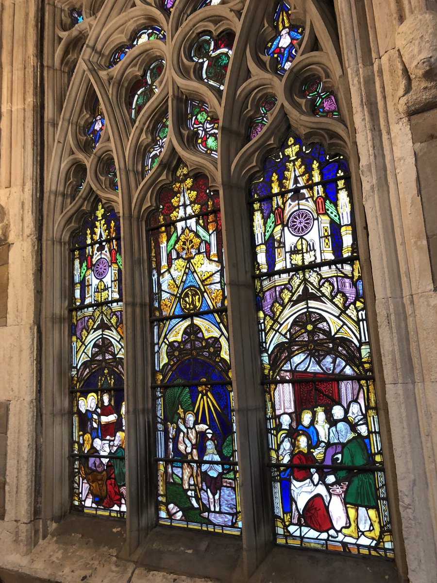 Barb_Drummond's tweet photo. #TraceryTuesday #Wakefield #BridgeChapel #StainedGlass https://t.co/IBqWlyfP3v