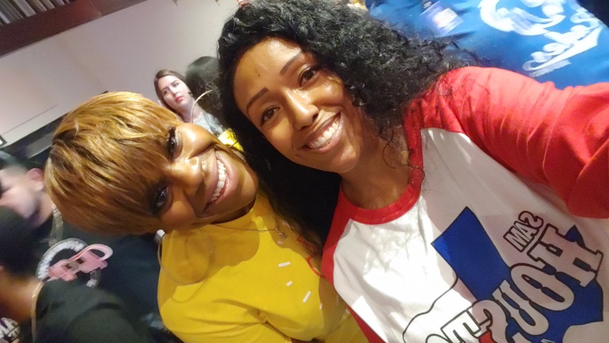 MsRosas_Sci's tweet image. Once a Texan always a Texan!! #samside #IISDreimagined