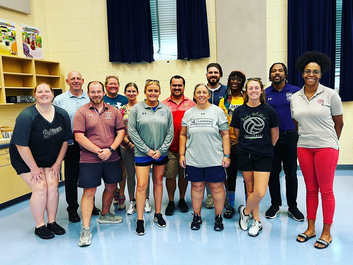 BCPSAthletics's tweet photo. Best athletic trainers in the state???!! Yep - this group!! @BaltCoPS https://t.co/cRB731msCn