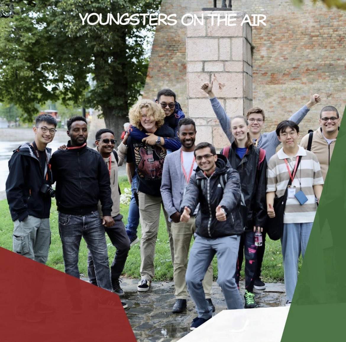 HZ1CY_Ahmed tweet media