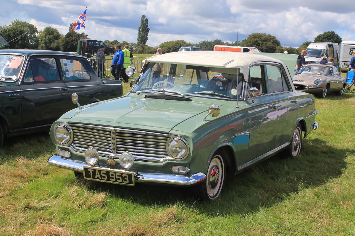 Vauxhall Victor FB, we can't explain it, but we just love these cars ! Anyone out there the same ???