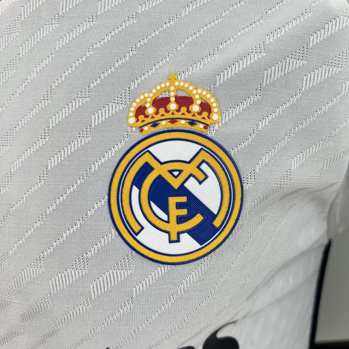 Camiseta Real Madrid Local 2023-2024
💰 Desde 29,99€

Más información DM!!
goalshirts.com