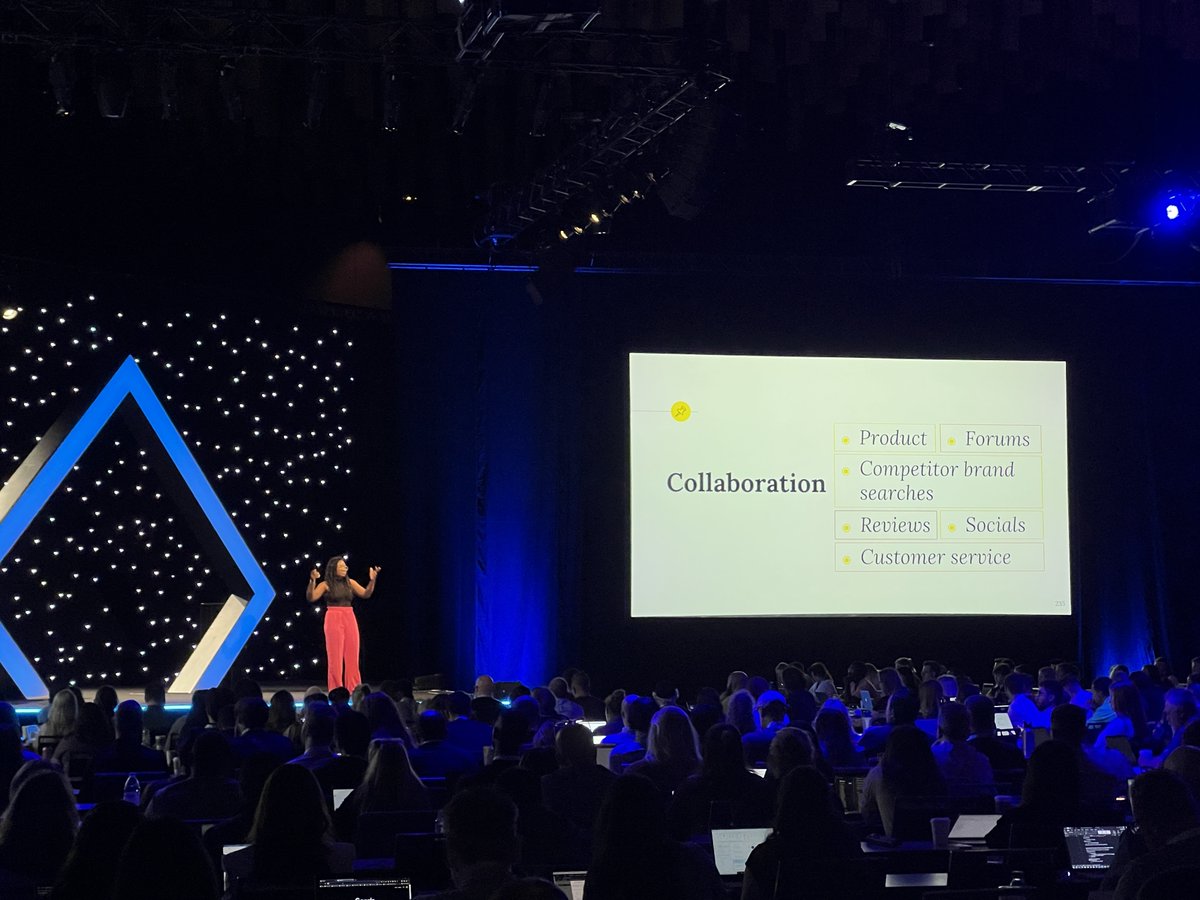 TheRealSEORadar's tweet photo. @Mira_inam touting all sorts of #brandmarketing magic - focus on brand SEO (reviews, to create a halo for the entire domain #mozcon https://t.co/C9AKRxBPsK