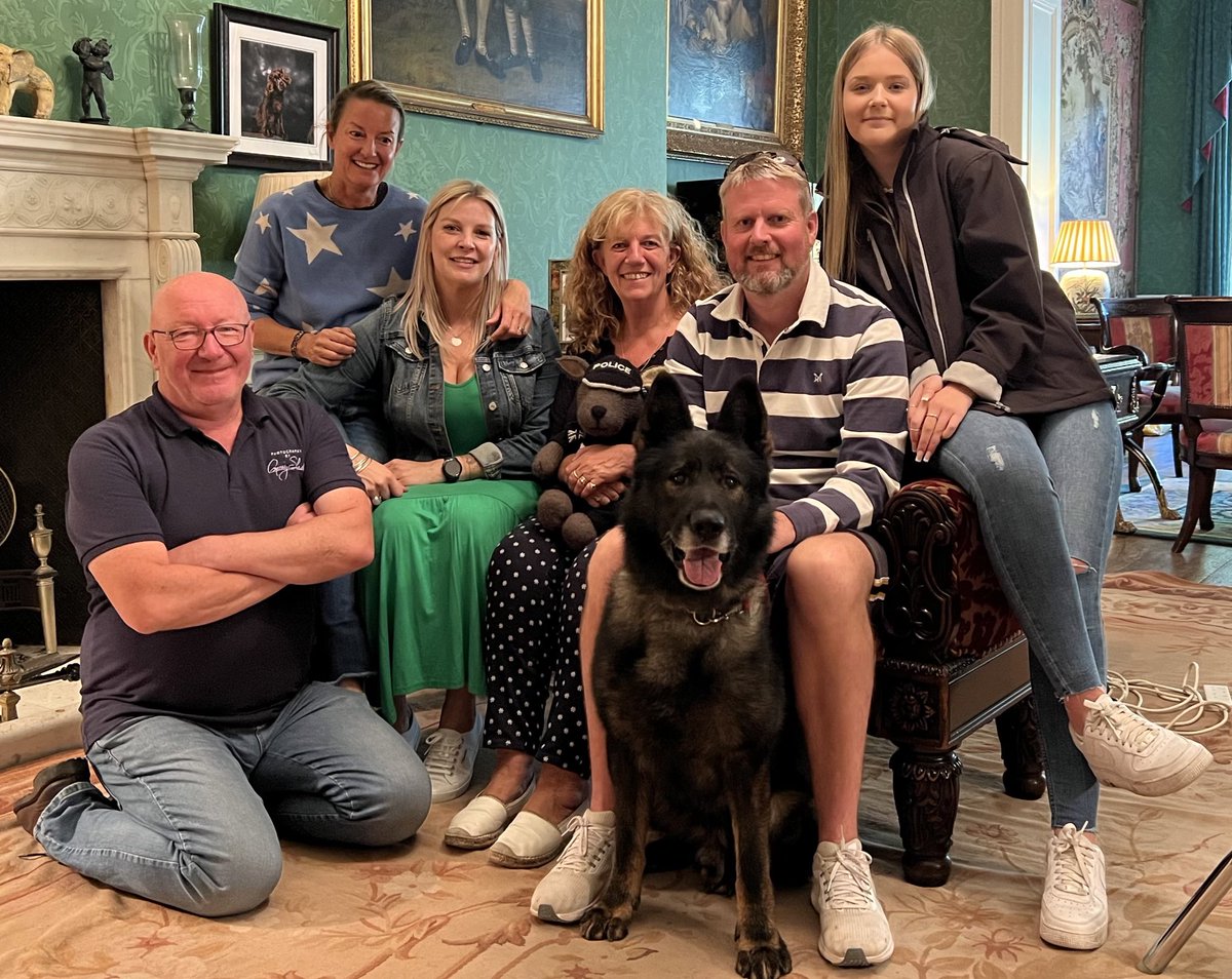 The_NFRSA's tweet image. We had a wonderful day yesterday. @byGerrySlade came to complete a very special shoot for our 2024 calendar - we think you’re going to love this particular scene, it’s going to be awesome! A few memories from the day… @amydeemo 

💜🐾🐴🐾💜

#nfrsa #prisondogs #firedogs