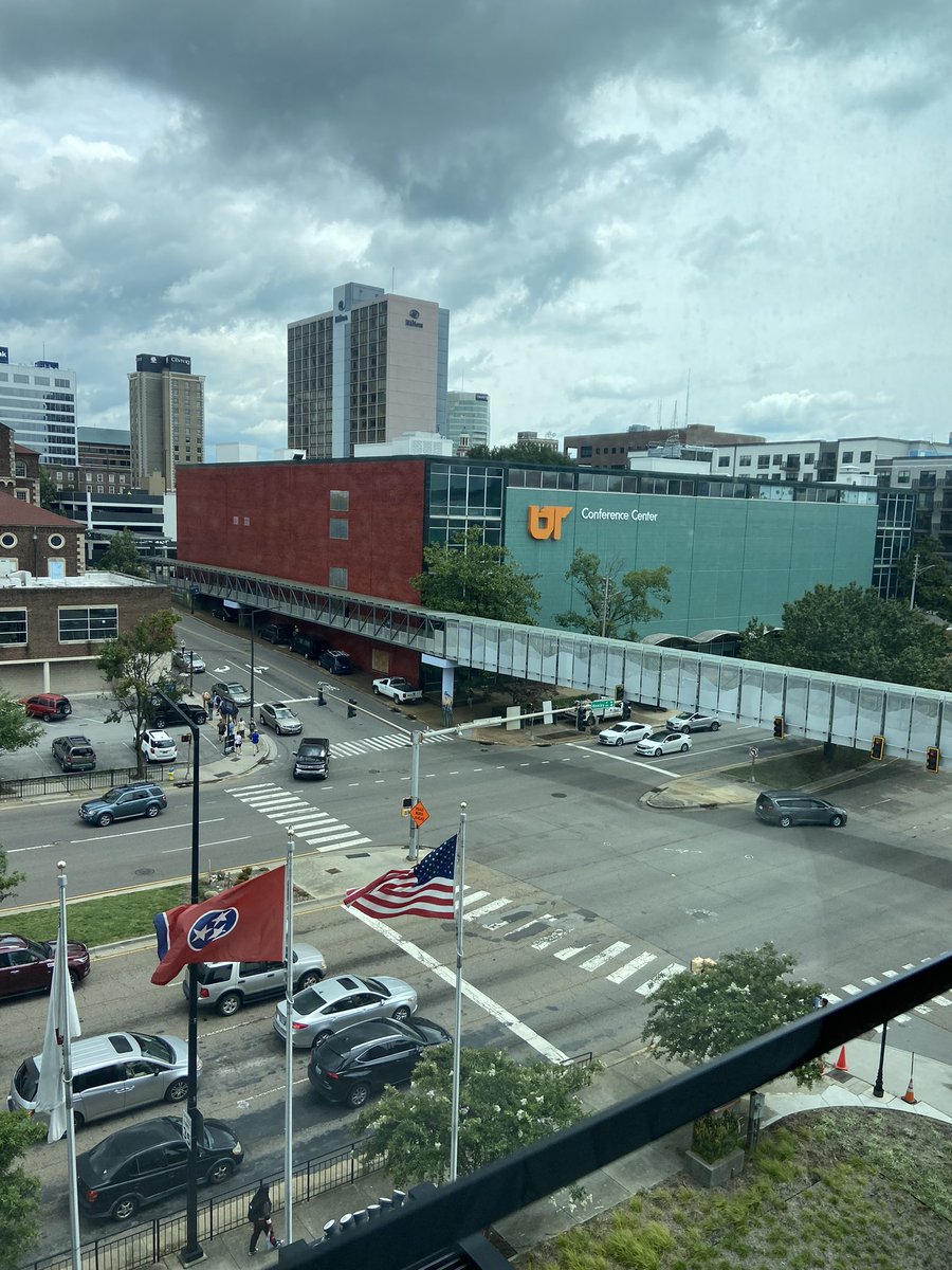 Last conference of my grad career ❤️ so happy to finally go to <a href="/AmSocBiomech/">American Society of Biomechanics</a> in person for the first time!