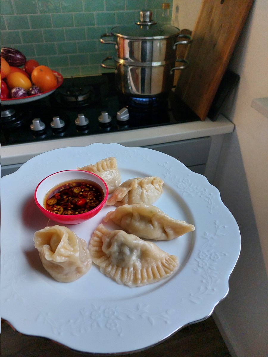 Denise_v_D_'s tweet photo. @sortedfood @Bebbrell These momos are amazing!🤤 Glad I made them after all!👌🏼 #wildweekender https://t.co/MNwYw4B6DB