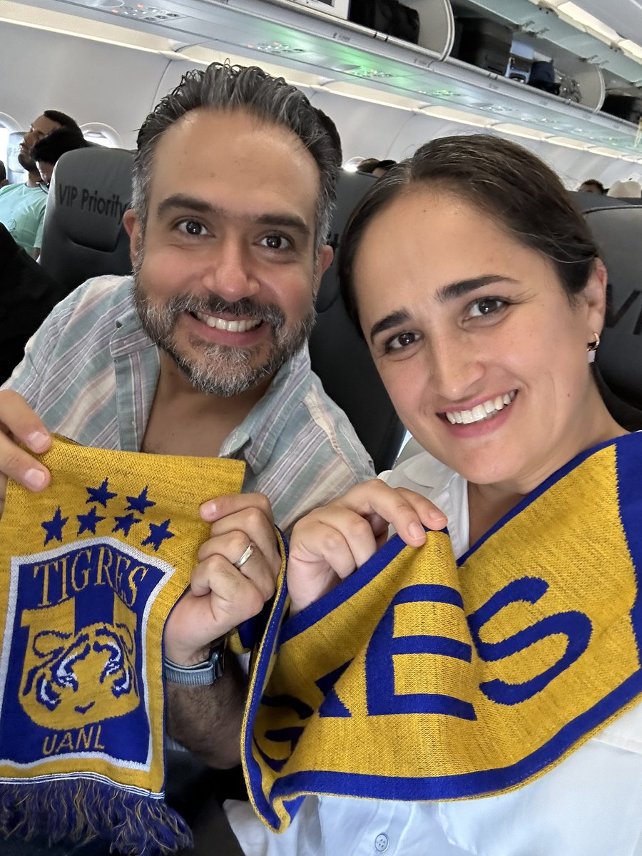 g_olve's tweet image. Listos para apoyar al mejor! @TigresOficial