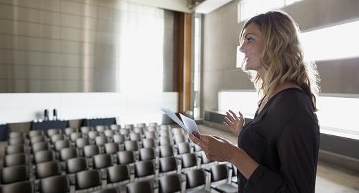 To PRACTICE a speech, don't just THINK about what you're going to say and do. 
Get on your feet and DELIVER IT ALOUD over and over w/the same volume, emotion, gestures &amp; movement you'll use in front of your audience.
#PainlessPublicSpeaking 
#PublicSpeaking