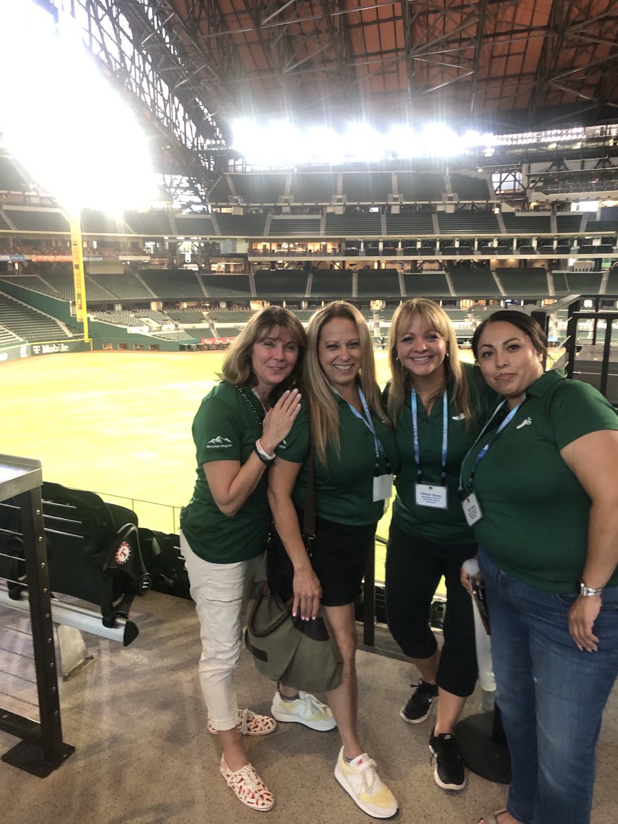 Staci Basso tweet media