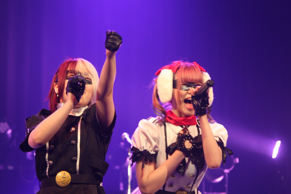 82Melonsour's tweet photo. 琴美ちゃん・うさこちゃん
めろん加入１周年おめでとう
ヲタクとして濃密な１年を過ごさせてくれてありがと
兼任ンズ大変だと思うけど体に気をつけて
さらに楽しいアイドル道歩んでください
#ぴょこんのふたりはめろん畑一周年
#玖月琴美　#皆野うさこ　#めろん畑agogo https://t.co/m2TlknxDoj