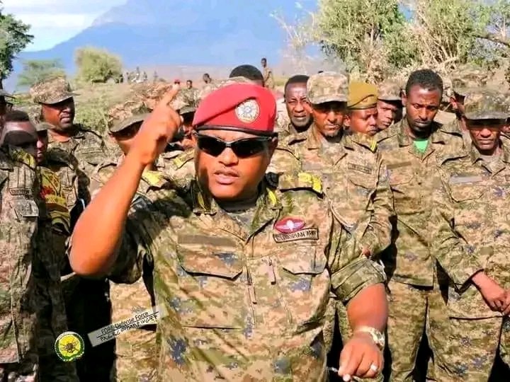 Le_saint_yared's tweet photo. ግዳጆቹን በላቀ አፈፃፀም እየተወጣ የሚገኝ ድንቅ ሰራዊት !! #OneENDF #Ethiopian_Defense https://t.co/qPvMV359Cn
