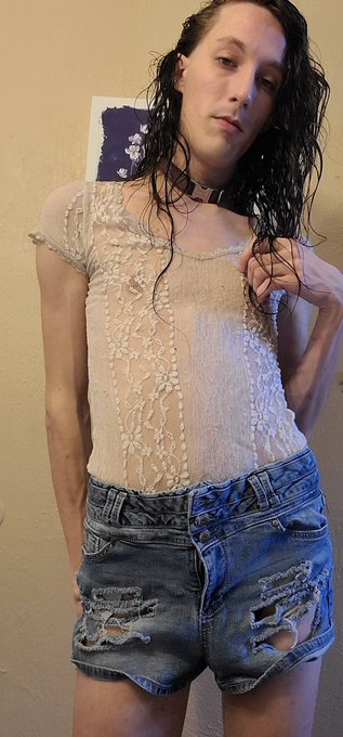 Gm~!! Bunny is awake~! 😇💖 https://t.co/GnYrrZATCz<a href="/tag/newprofilepic"class="tags"><span>#newprofilepic</span></a>