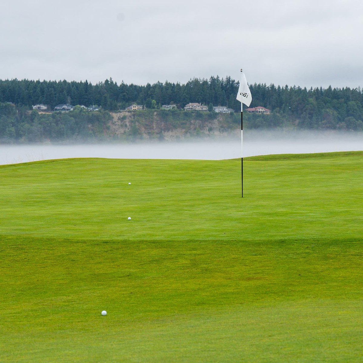 Chambers Bay 🫱🏽‍🫲🏾 Underrated Golf. #ugtour #golfing #chambersbay