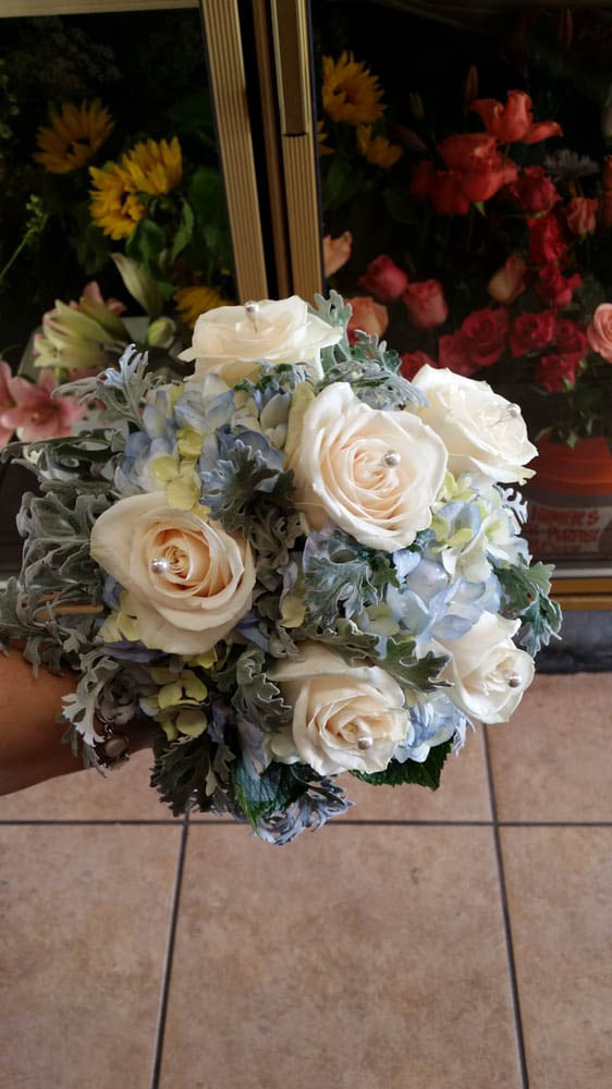 When you are in need of Wedding Flowers, Flower Arrangements, or Floral Delivery, Marias Flowers is your number one option in the Wilmington area. Visit us today at 837 W Pacific Coast Hwy! #MariasFlowers #WilmingtonCA bit.ly/3BLt7QR