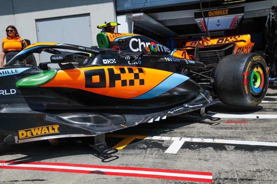 #McLaren began the year as much as 1.8% off the pace, but since the #MCL60 Austria upgrades, its deficit has been reduced from 0.4-0.1% off the pace…😳

#F1 #Formula1 #McLaren #BelgianGP