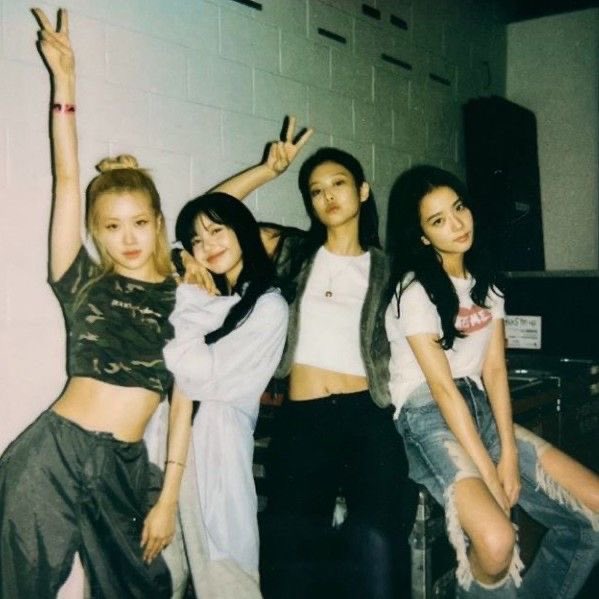 Happy 7 years with Blackpink 🥹🫶🏼
