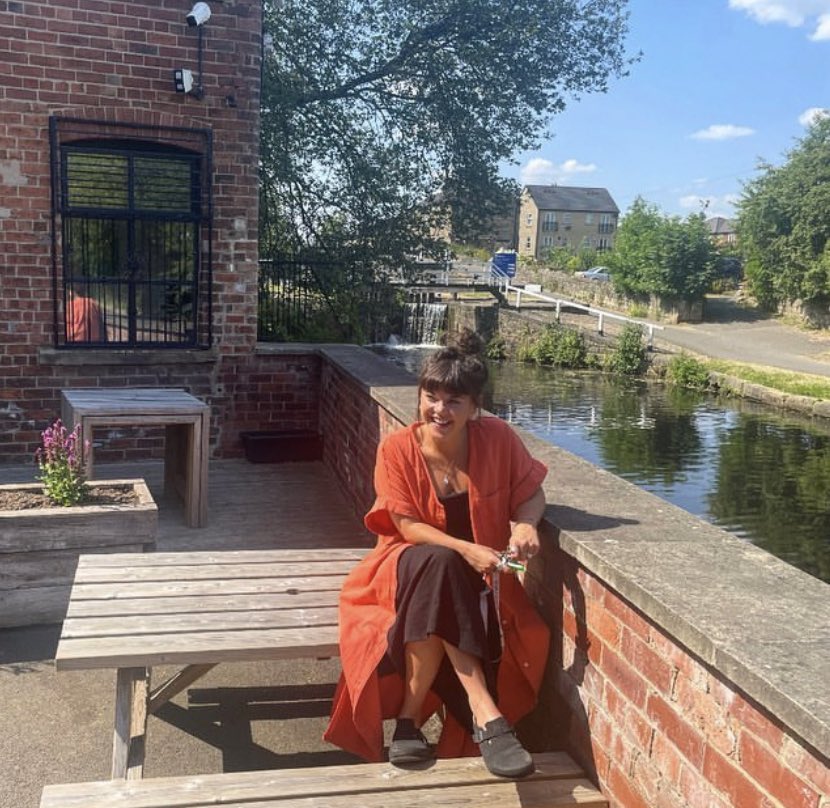 Castleton_Mill's tweet image. We are so happy to see the sun! Things are just👌at the mill-cool space to hang inside and out, ice cream, super-flexible shared workspace and the best Manager-our V! We also have 3 big industrial units ready now if you need space to store stuff or make something big! #Leeds