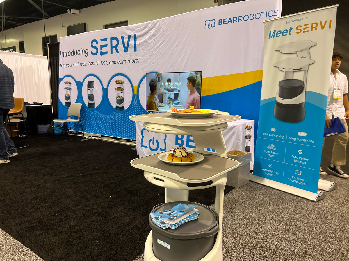 CalRestaurants's tweet photo. Enhance your restaurant with technology. Only at the Western Foodservice and Hospitality Expo! Stop by booth #3439 and see how @bearrobotics can help you. @TheFoodShows

https://t.co/yTLdXEswch

#CRA #AlliedMember #WesternFoodExpo #CARestaurants #RestTech #RestaurantTechnology https://t.co/wQGgCfObSe