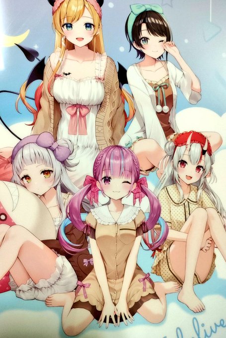 ファミマでもやっててワロタ 