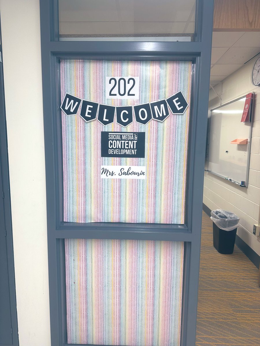 Excited to start a new chapter in my career! I’ll be the @nccmidmo Communications Coordinator, so stay tuned for lots of content from me and my students on all their platforms! 🤓