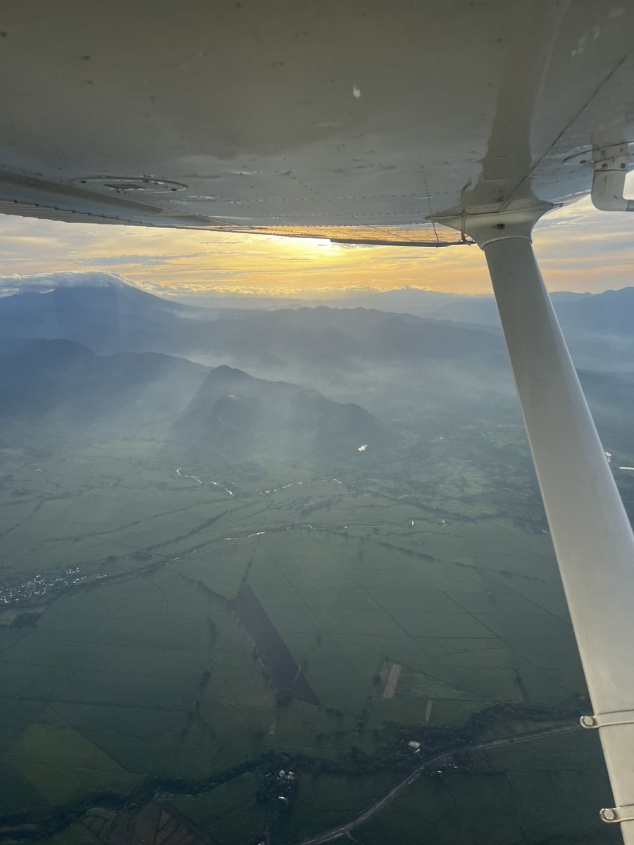 joseluna94's tweet image. Como extrañé esto 🙌🏻 #pilotslife