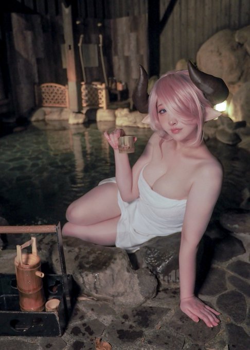 Twitterのコスプレ画像11