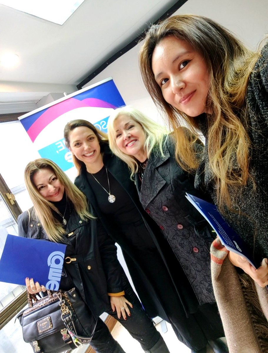 Workshop: "Wellness Laboral y Equidad" junto a <a href="/AresPamela/">Pamela Ares</a> la ponente, <a href="/Lilianar_Castro/">Liliana Rosa Castro</a> y <a href="/lszambranojujuy/">Luciana Soledad Zambrano</a> <a href="/MujeresCame/">ME CAME</a> <a href="/redcame/">CAME</a> #MujeresCAME #Workshop  #WellnessLaboral  #MujeresEmpresarias